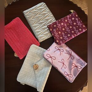 5 Brand New Ipsy Cosmetic Bags